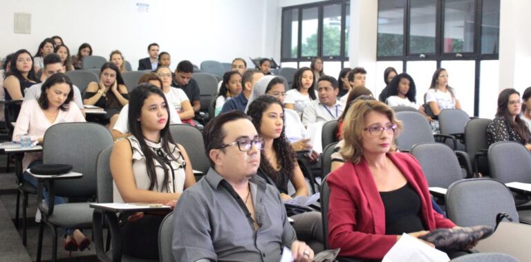 Psic&oacute;loga Leylyane Martins Barbosa