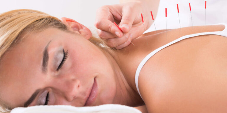 Acupuntura, Quiropraxia, Massagem e Fitoterapia. ESPA&Ccedil;O 3 PONTOS